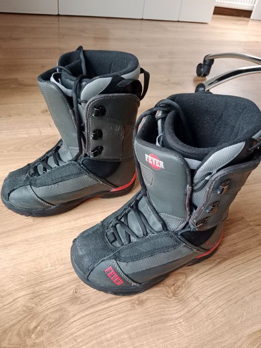 Sprzedam buty snowboardowe