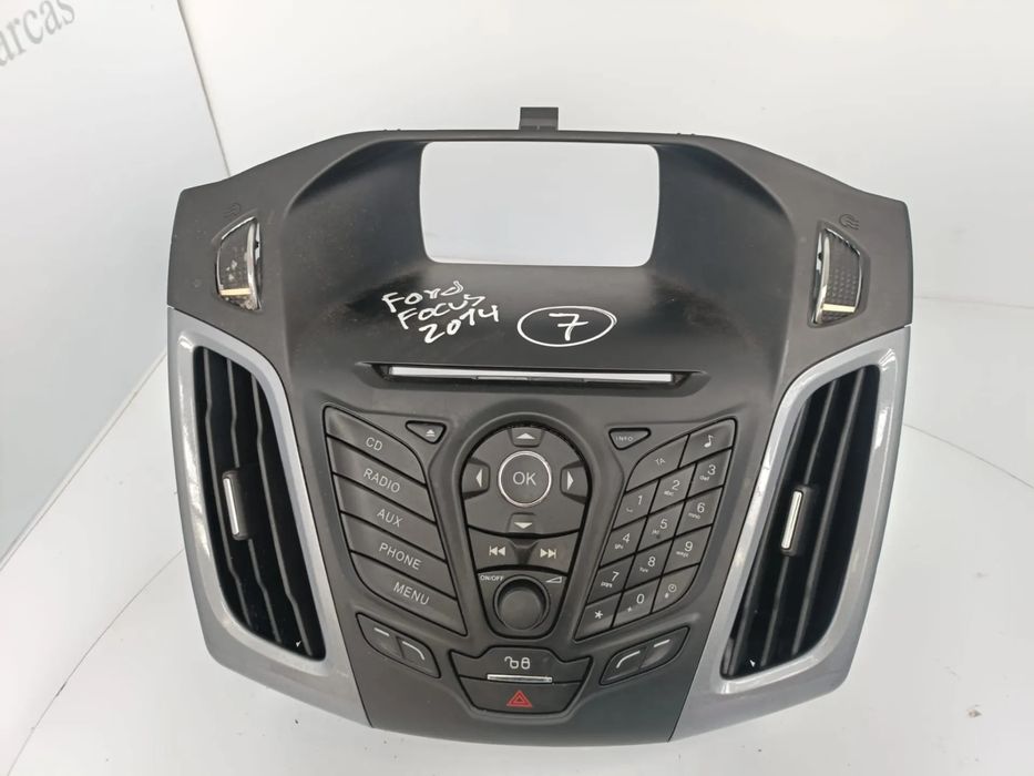 Consola central FORD Focus III