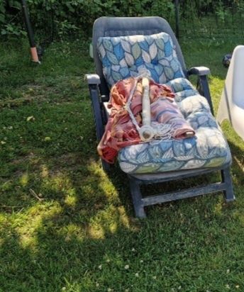 Meble ogrodowe leżaki sofaly stolik dziecięcy z krzesłem mamut Ikea  hamaki