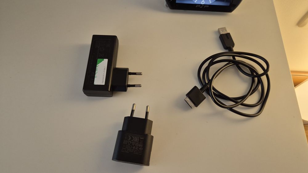 PSP Go Piano Black
