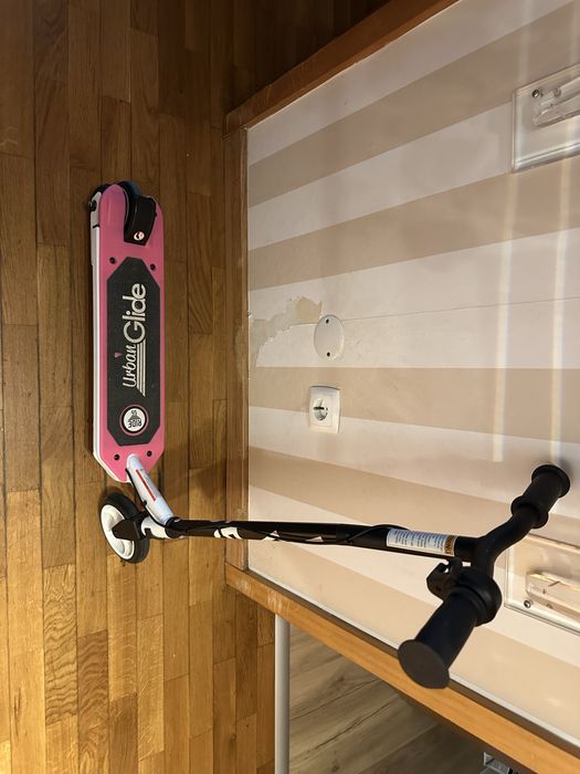 Trotinete Elétrica UrbanGlide RIDE-55 – 30W – 10 km/h – Caixa Original