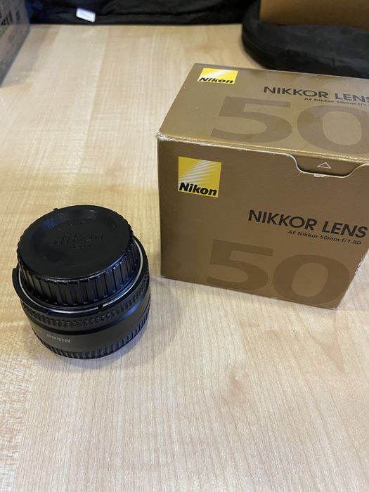 Фотоаппарат Nikon D7100  з комплектом