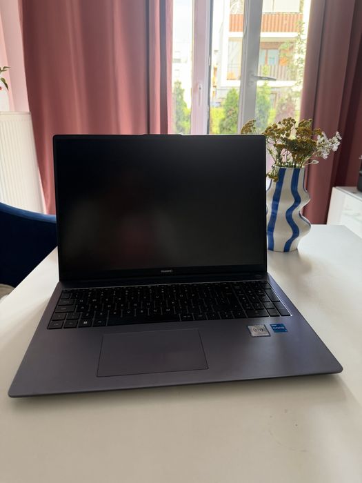 Huawei D 16 512 GB