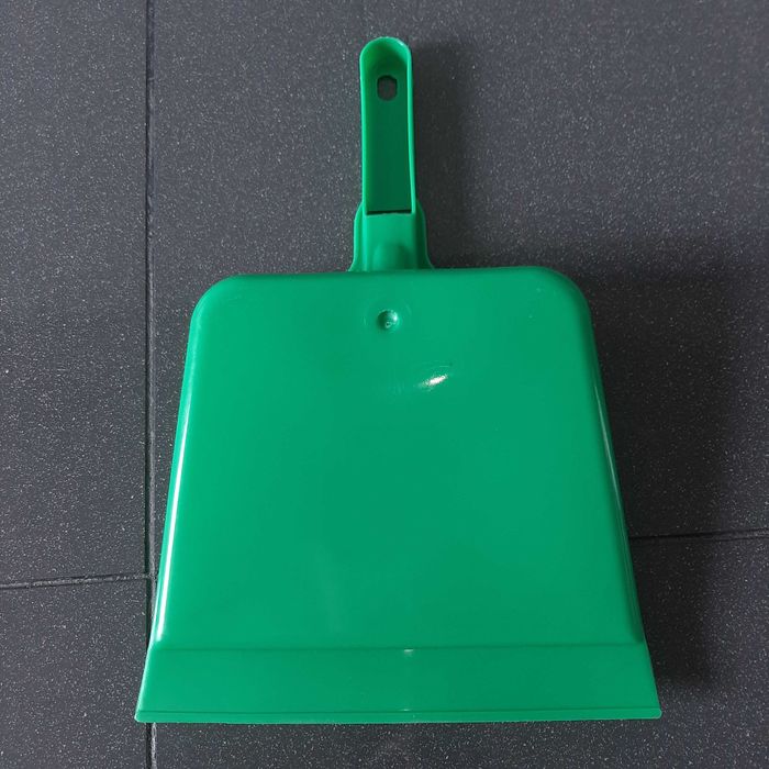 Conjunto de Pá + Vassoura Pequena Verde