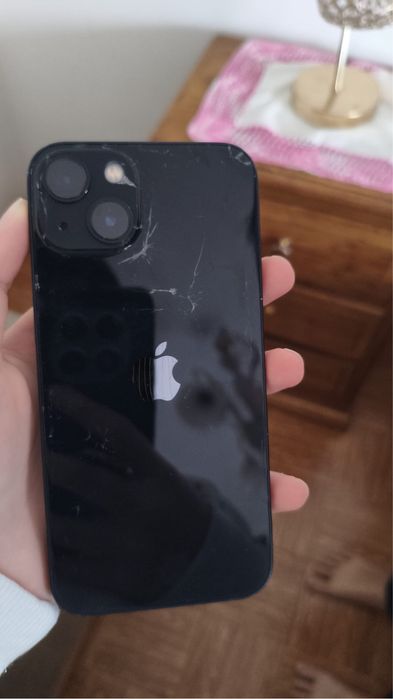 iphone 13 menos de 1 ano