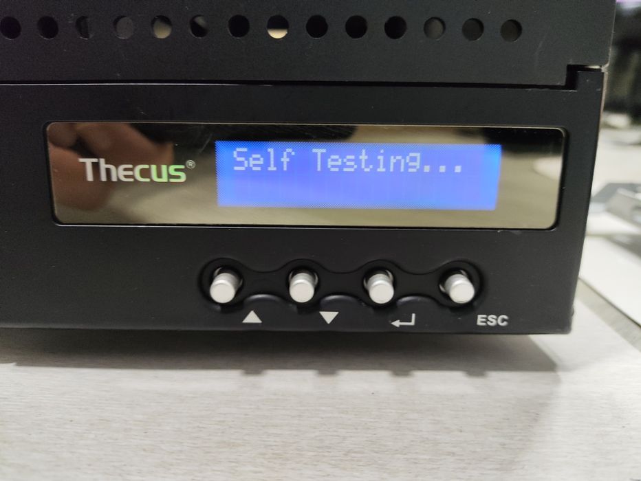 NAS сервер Thecus N7700 на 7 дисків (Enterprise сховище / Корпус)