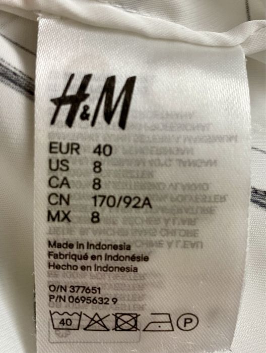 Elegancka bluzka materialowa H&M r. 40