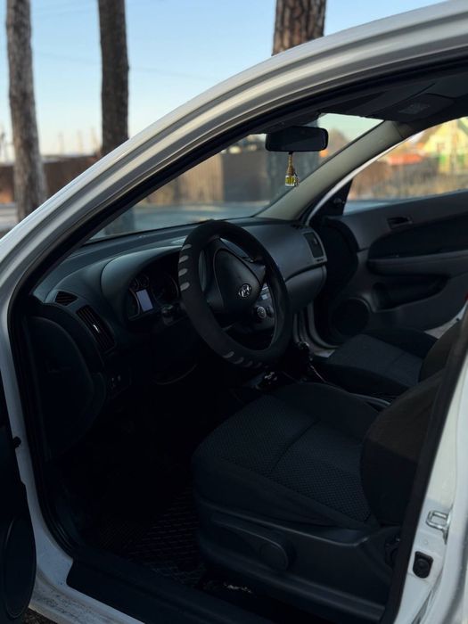 Hyundai i30.