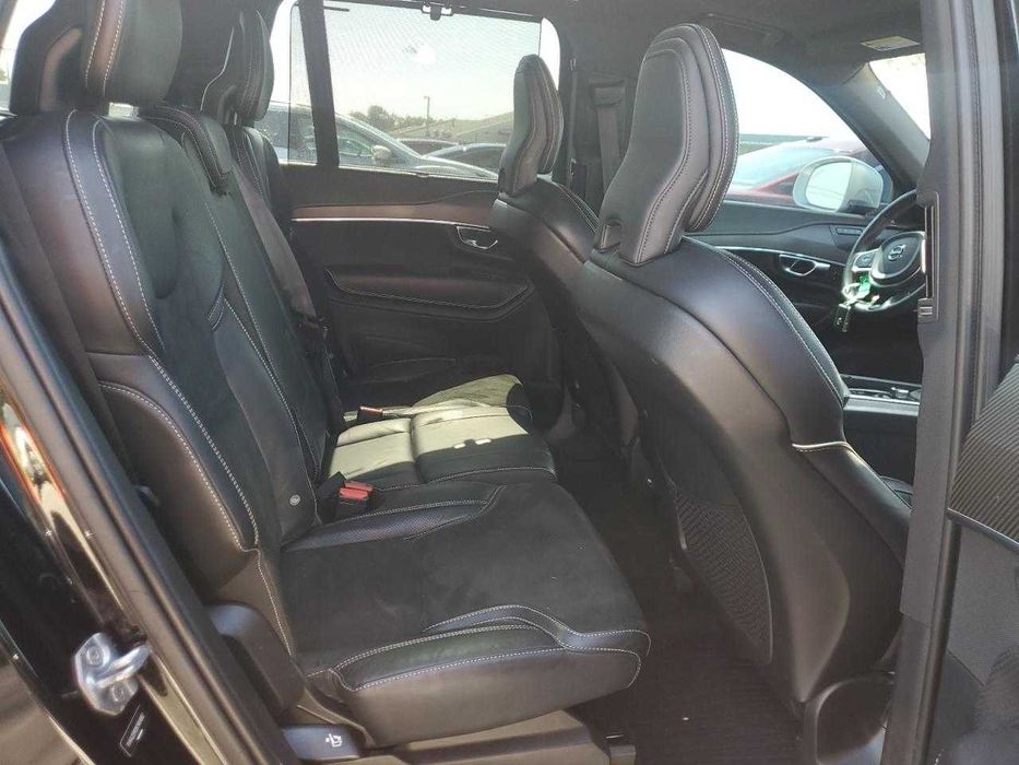 Volvo Xc90 T6 R-Design 2019 .