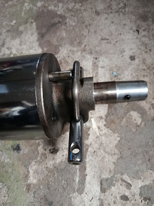 Прес гідравлічний домкрат