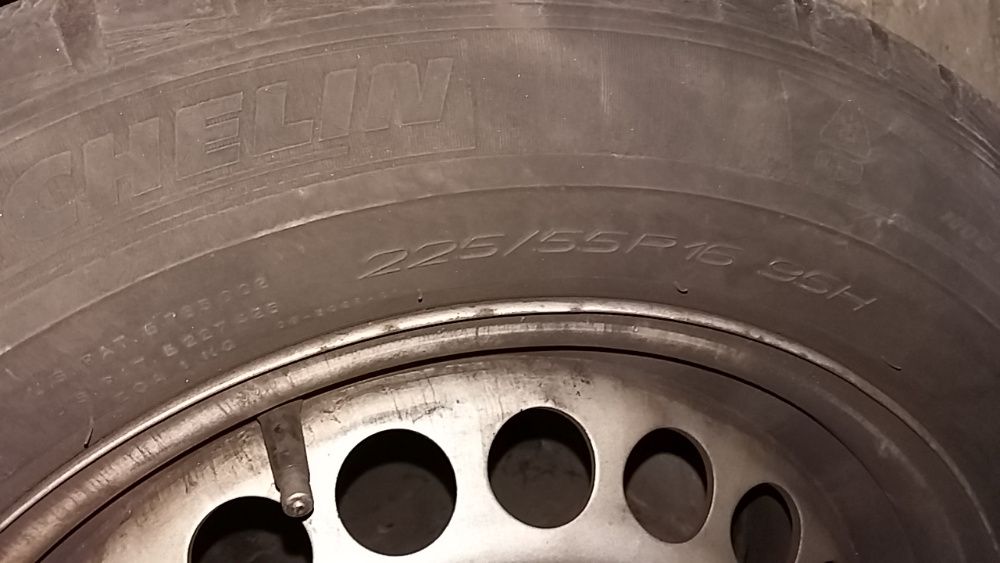 opony zimowe R16 Michelin Alpin Pilot z felgami stalowymi