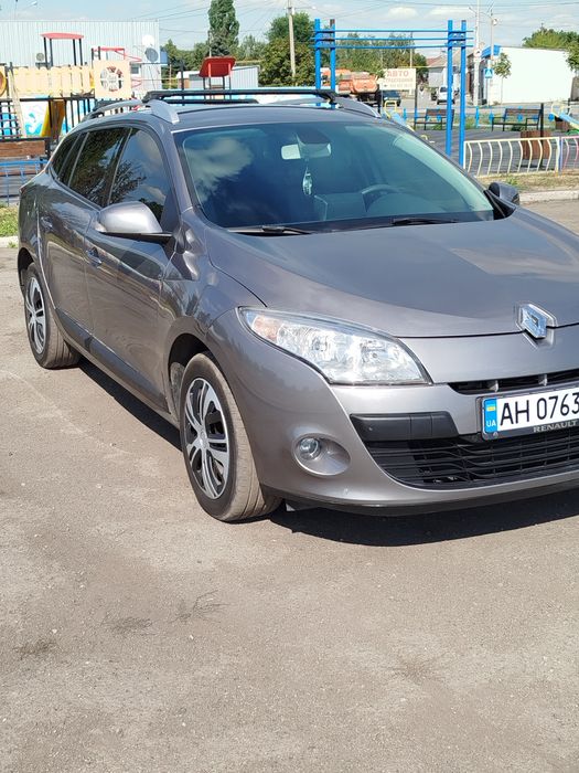 Продам Рено Меган 3 2011рік  1,5 дизель