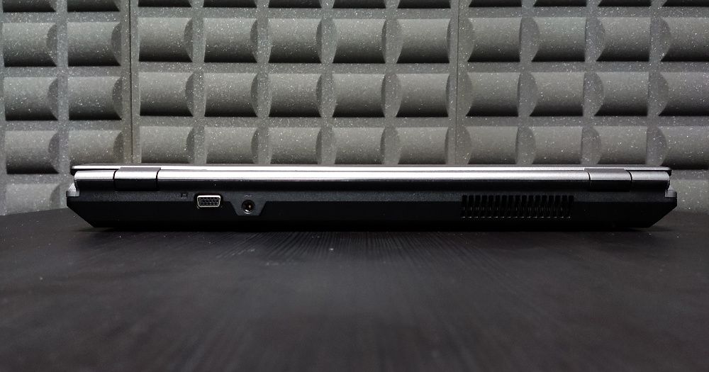 Clevo W370ET 17.3" Core i7-3540M 8GB 480GB SSD GTX660M 2GB