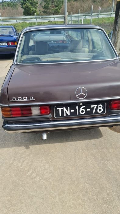 Vendo Mercedes W123 300D