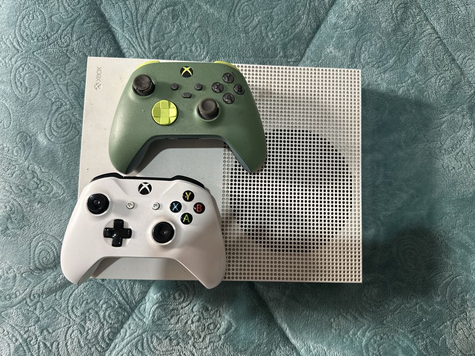 Xbox One S Bom estado