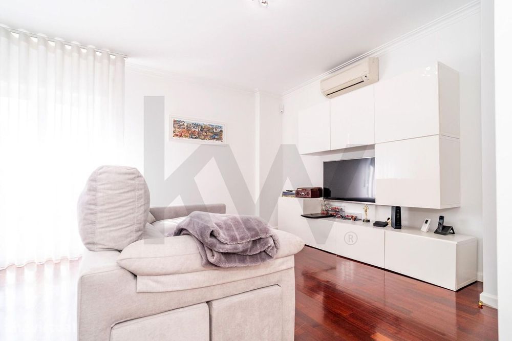Apartamento T3 no Vale das Flores