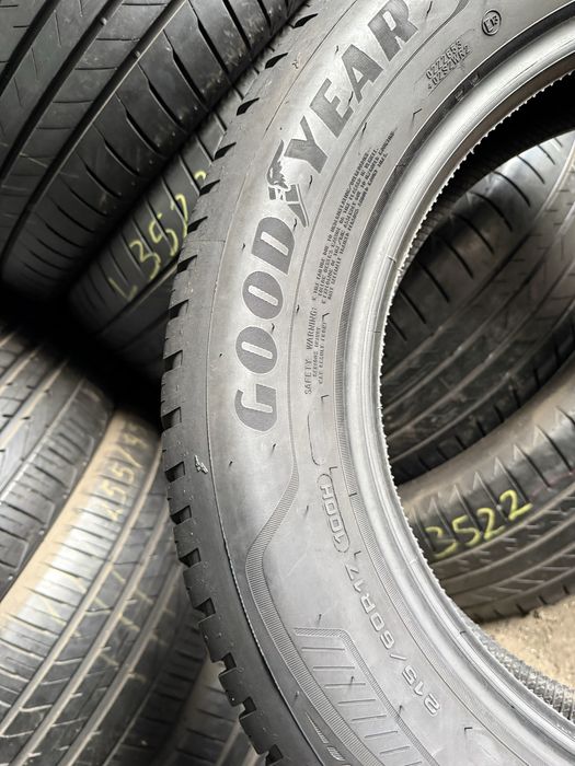 215/60 R17 Goodyear Vector 4Seasons Gen-3 2шт. 90% 2022