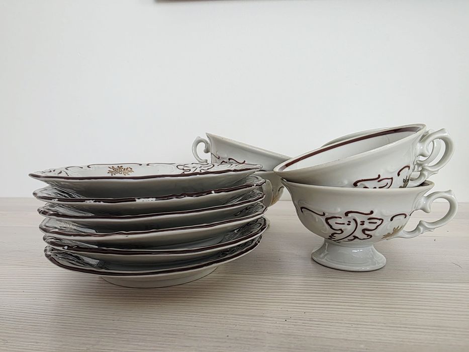 Komplet filiżanek "Fryderyka", Wałbrzych, lata 70.