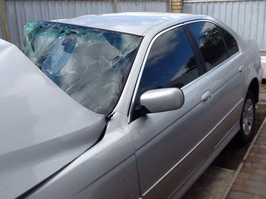 BMW E39 M57 525D 04/2002 года после дтп