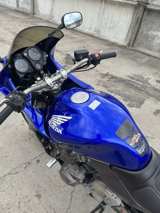 Honda hornet 600