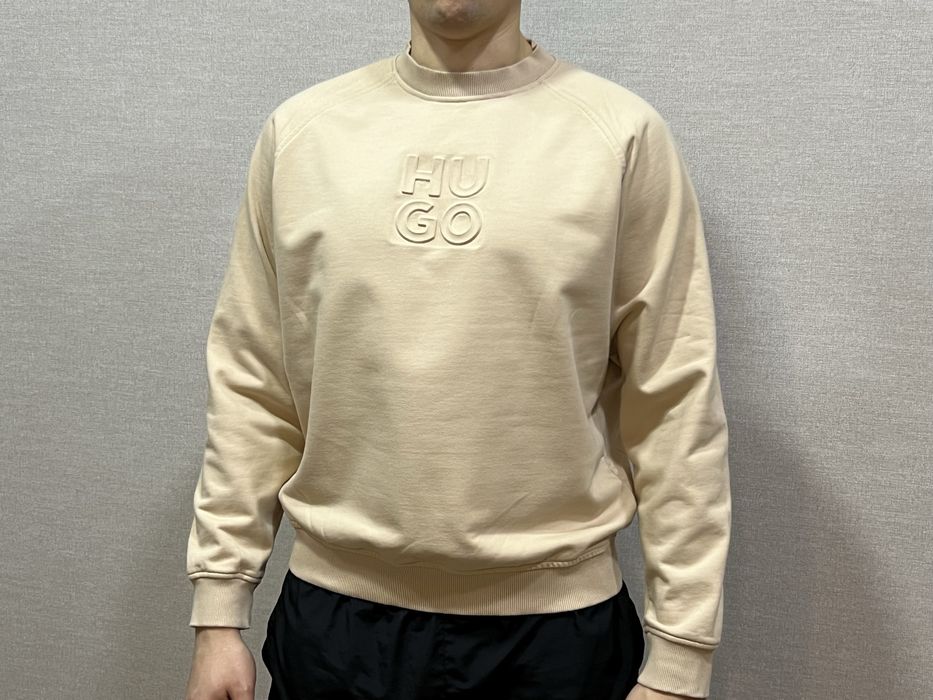 Продам светр Hogo Boss