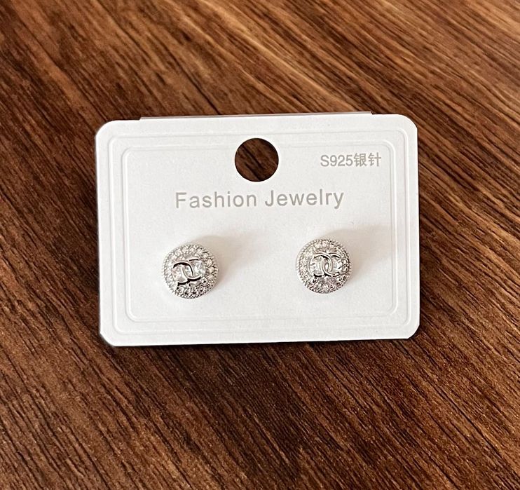 Kolczyki cyrkonia metal