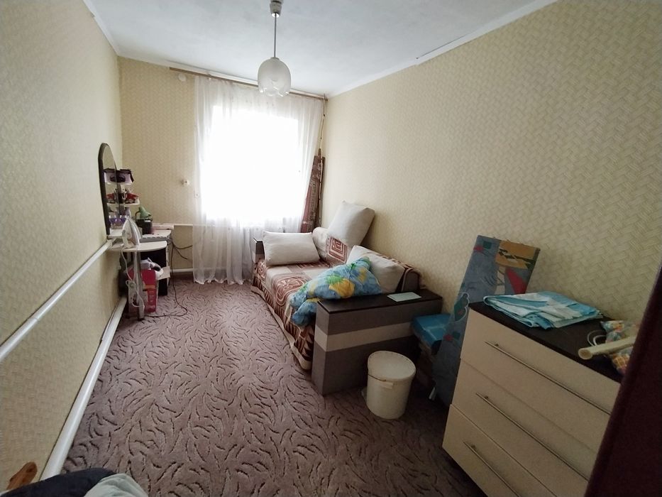 Окремий будинок в місті , 13сот.землі  р-н Богунія. Біля кар'єру.