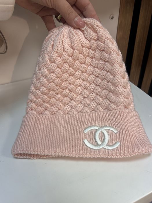 Czapka chanel rozowa zimowa