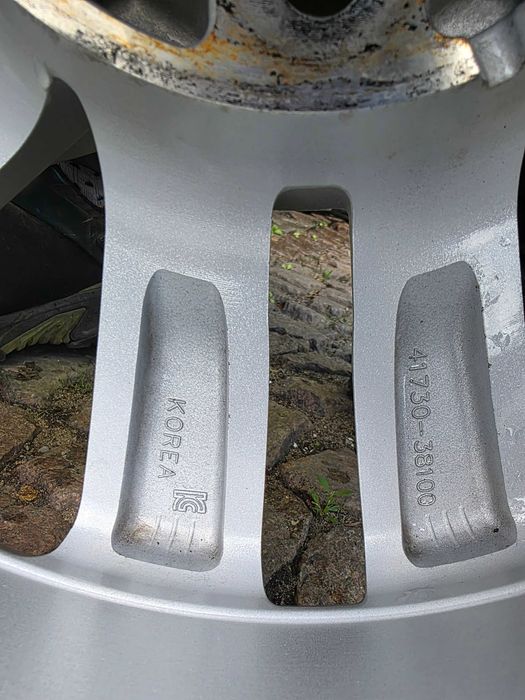 Oryginalne felgi aluminiowe z czujnikami SsangYong KGM REXTON 18" 5x130 ET 43 MUSSO j. NOWE