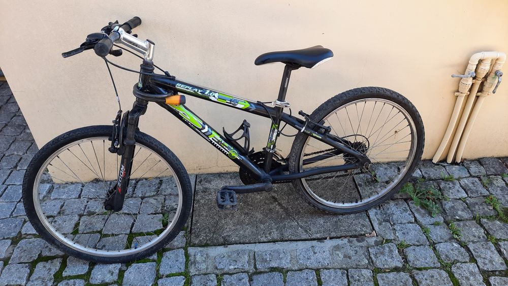 Bicicleta DS, excelente estado e outras