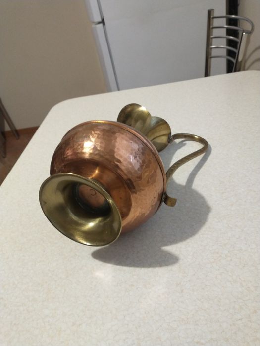 Mosiężny dzban 31 cm wysokość