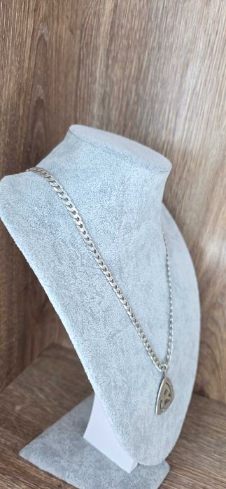 Srebrny Łańcuszek Wisiorek K.S. Ruch Chorzów Waga 27.27g Długość 60cm