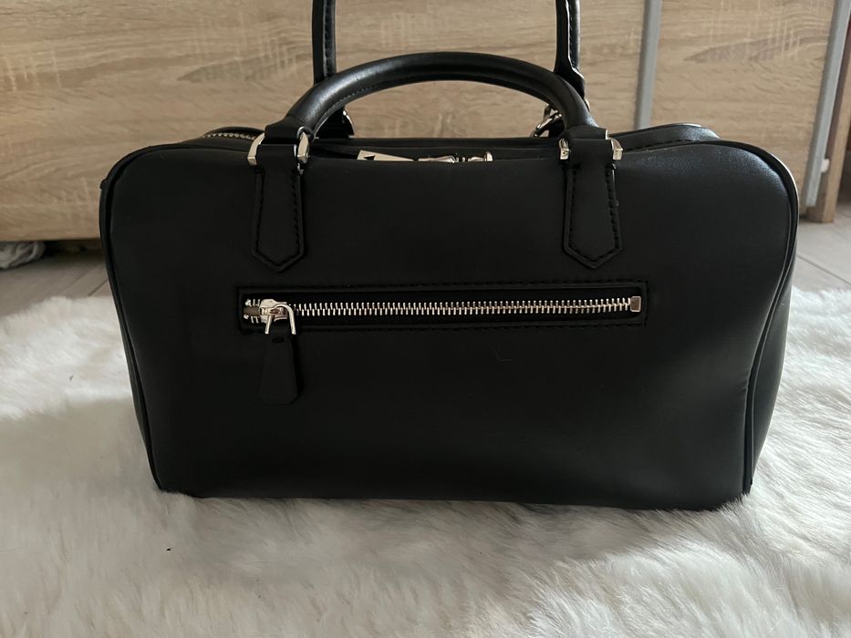 torba kuferek GUESS