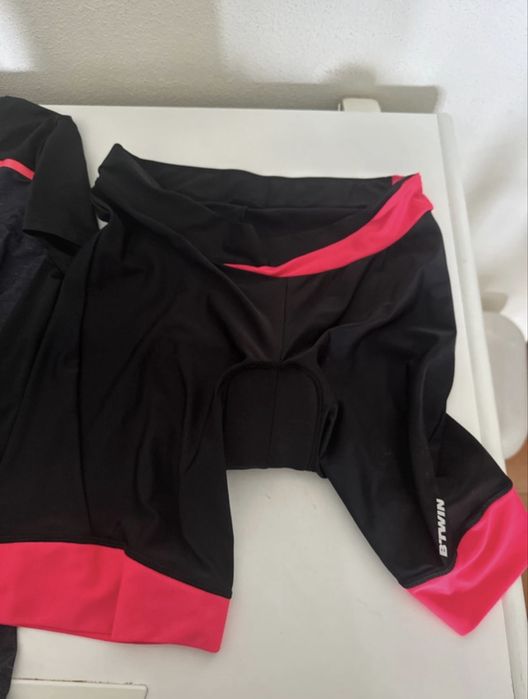 Vendo equipamento para andar de bicicleta