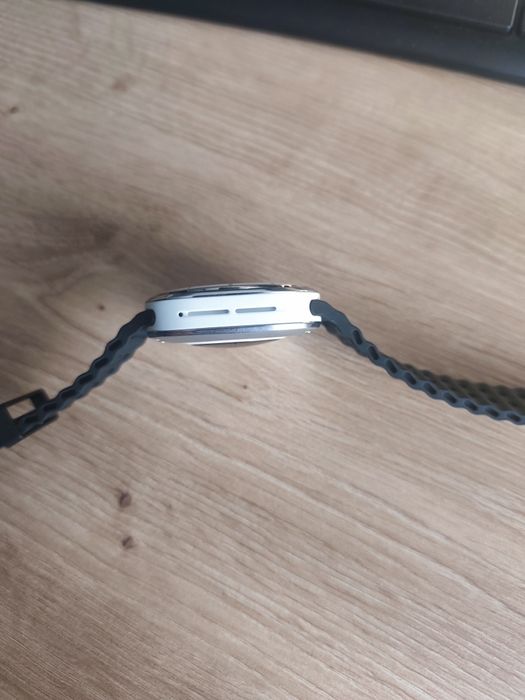 Samsung Galaxy Watch ultra biały