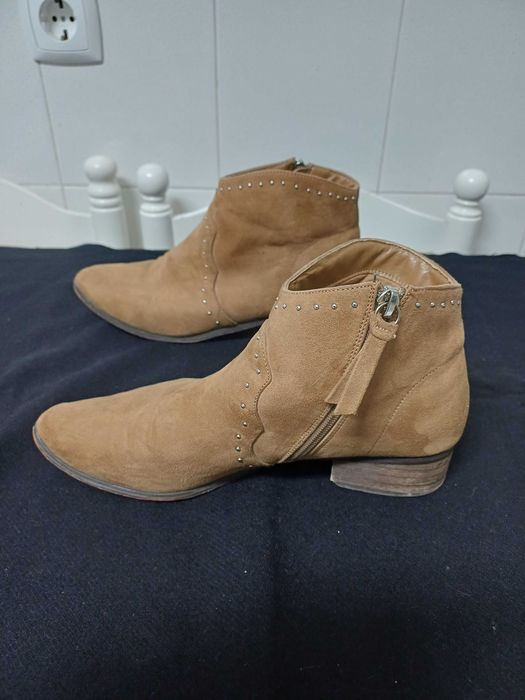 Botas castanhas Sfera Nº38