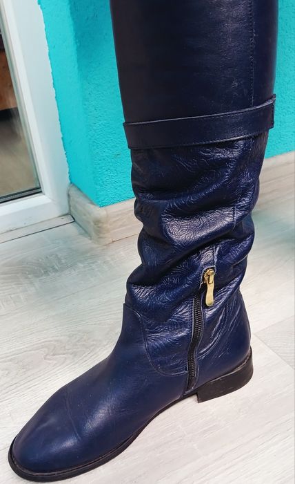 Продам жіночі чоботи