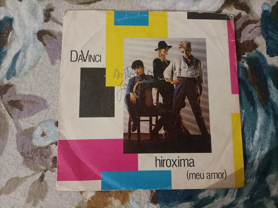 Quatro discos de vinil de música Portuguesa