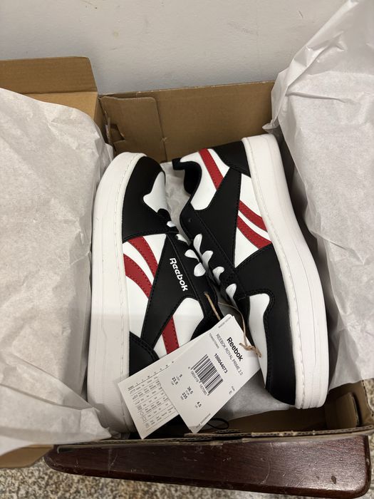 Sapatilhas Reebok.