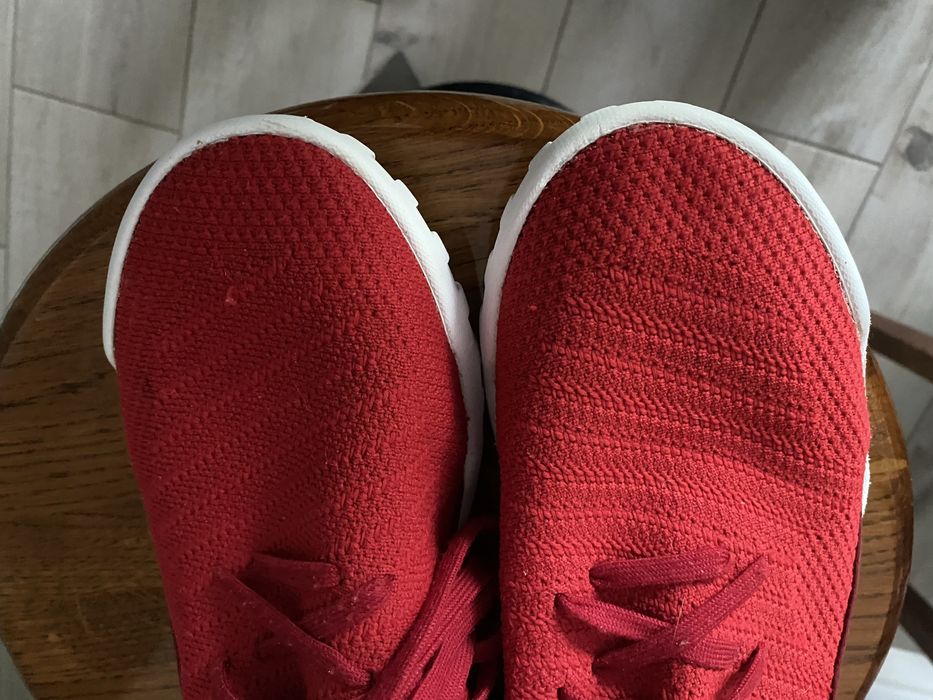 Buty Adidas czerwone