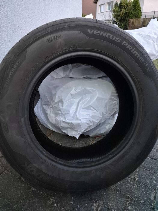 4 letnie opony Hankook 215/65R17 prawie nowe