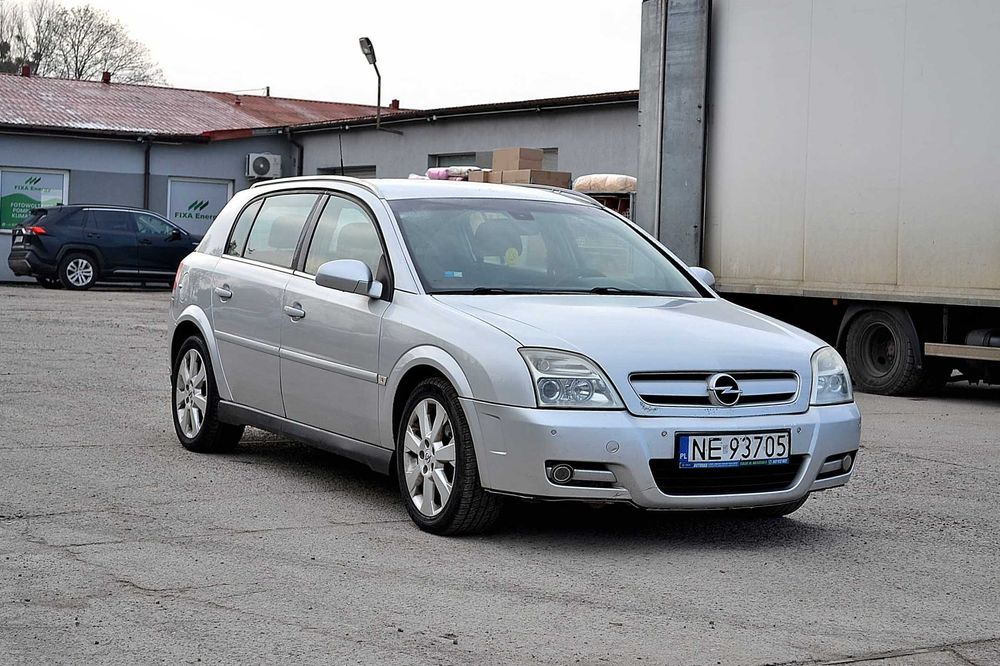Opel - Signum 2.2 cm Diesel , klima , super stan , okazja !