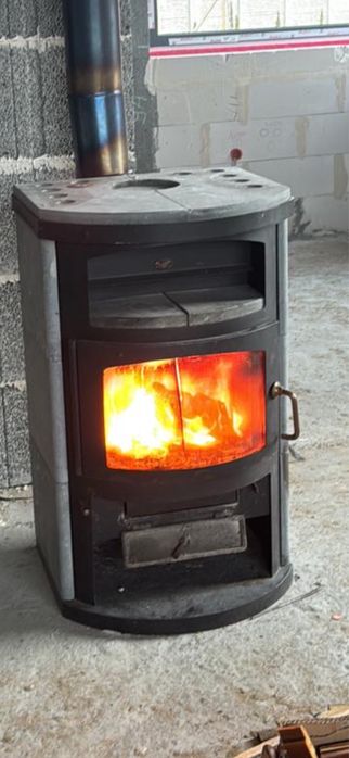 Kominek koza wolnostojaca piec