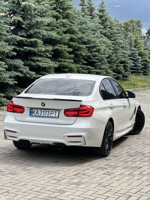 BMW F30 328 2016 год M3 Look REST