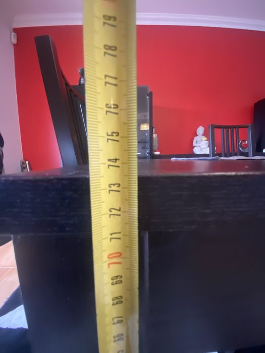 Mesa de sala de jantar extensivel usada e cadeiras