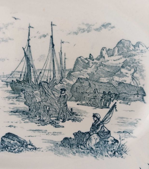 Travessa em Faiança Francesa