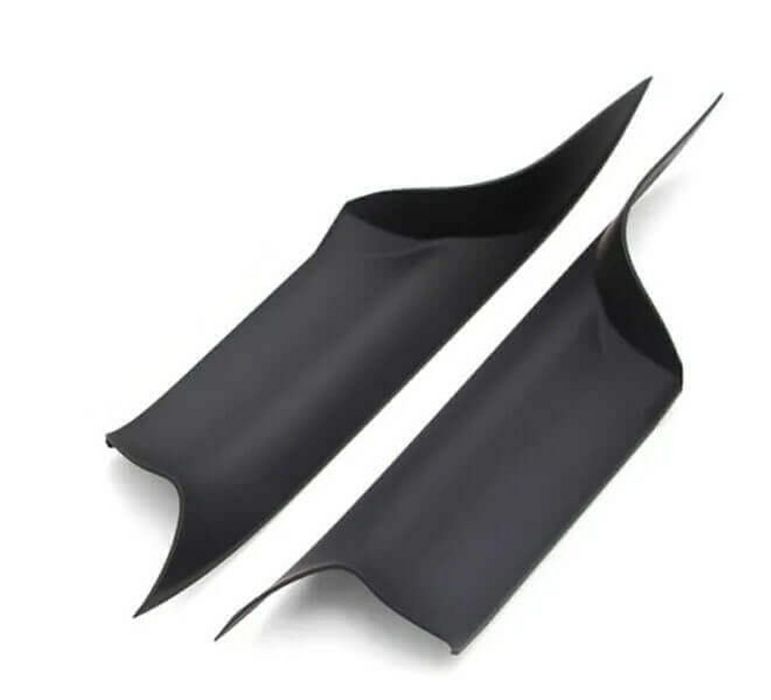 Комплект накладок внутрішніх ручок  на задні двері на  BMW 7