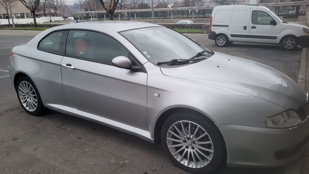 Alfa romeo GT  diesel — photo 2