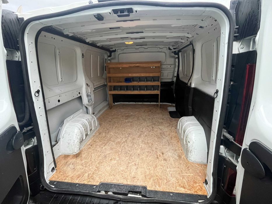 Renault trafic 2.0DCI