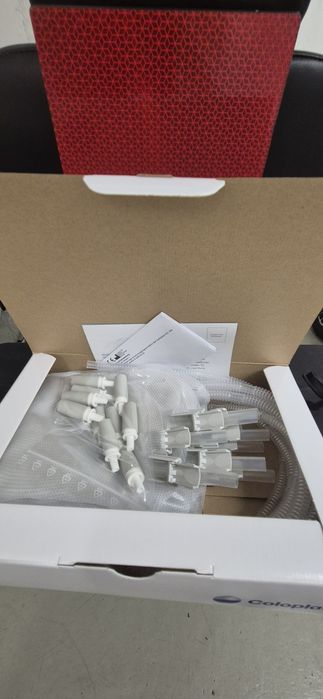 Продам нові ножні сечоприймачі Coloplast Conveen 750 мл (трубка 50 см) у герметичній упаковці; при купівлі великої кількості можливий торг.